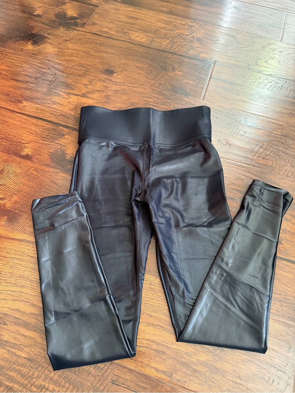 Carbon38 Black Faux Leather-Look Leggings